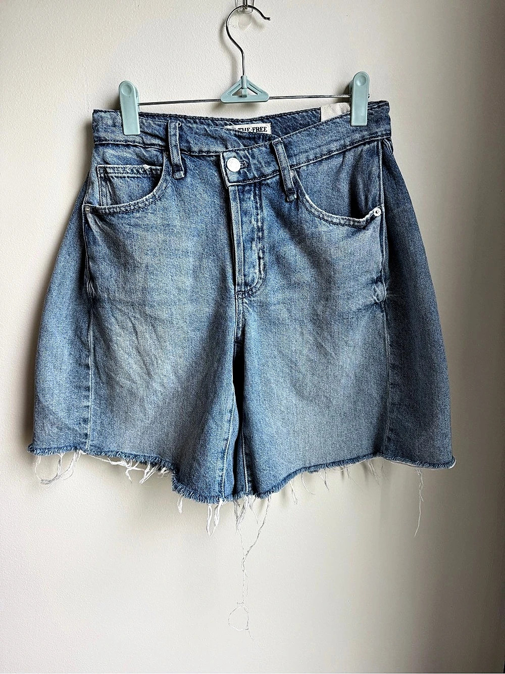 Free People Boomerang High Rise Long Short High Rise Denim Shorts Waist 26